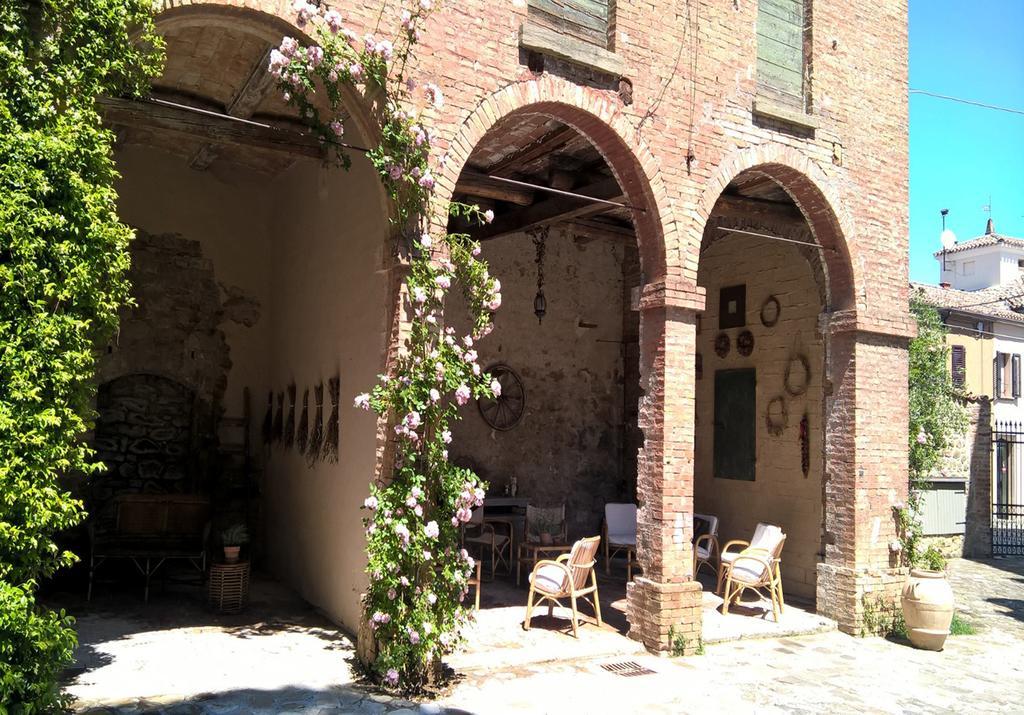 B&B Palazzo Mattei Novafeltria Luaran gambar